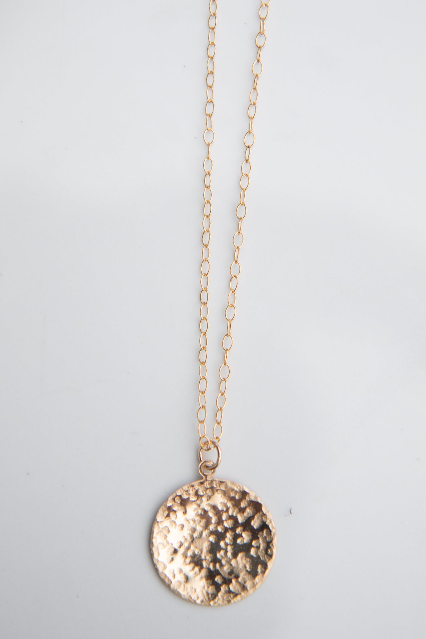 Isla medallion - Gold