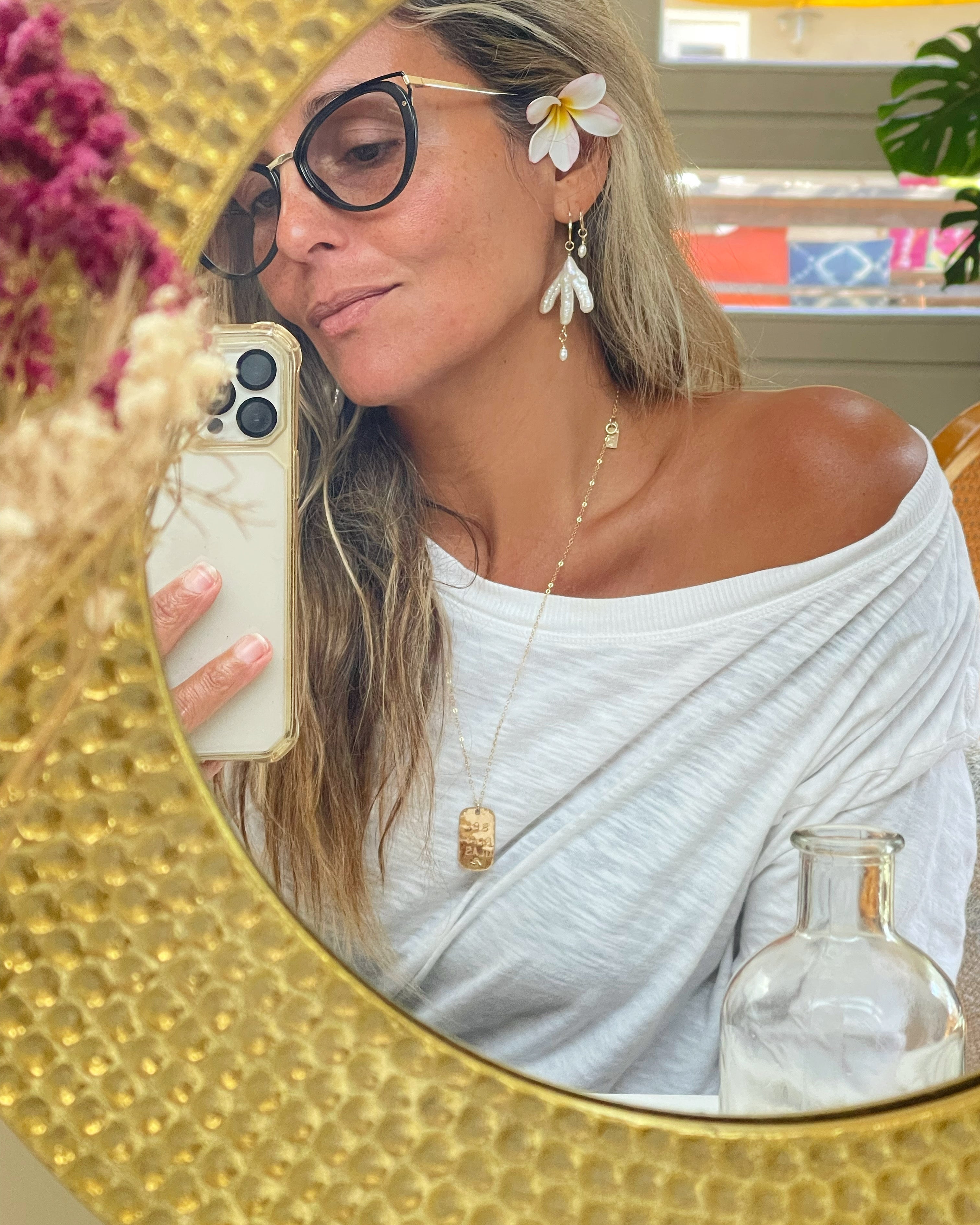 Cayo Perla hoops