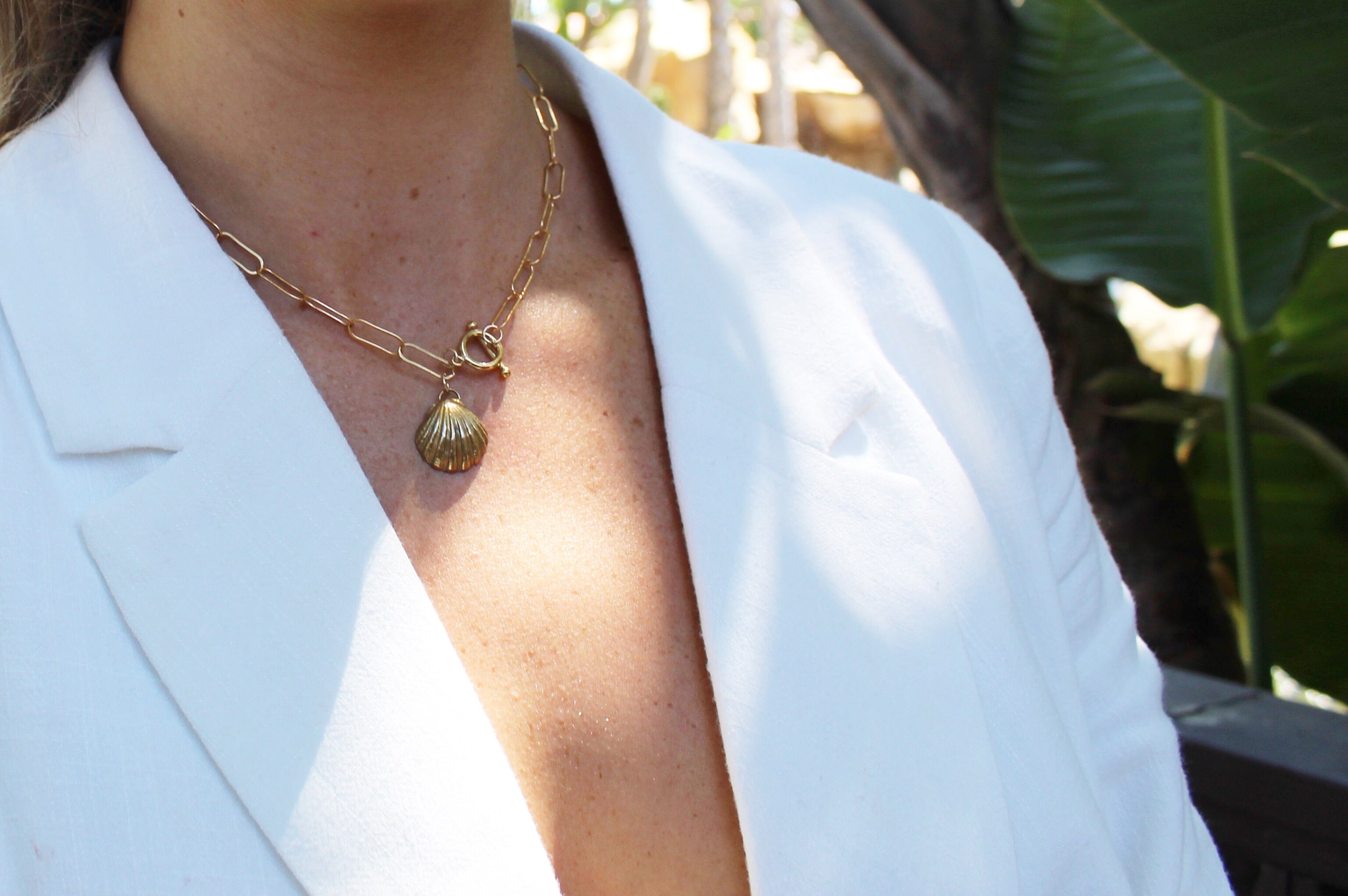 Coco Sunrise shell necklace